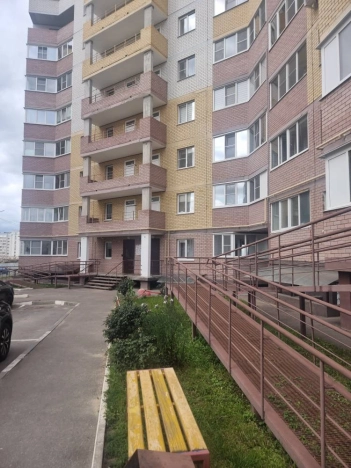 Купить квартиру на улице Славная в Владимире. Вариант № 2777552, 35, площадь -  квм, цена 4600000 рублей