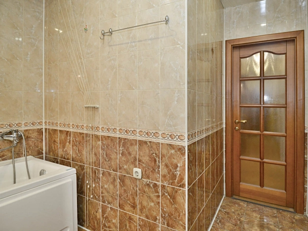 Купить двухкомнатную квартиру на улице Красный проспект в Новосибирске. Вариант № 2046511, 21, площадь -  квм, цена 7500000 рублей