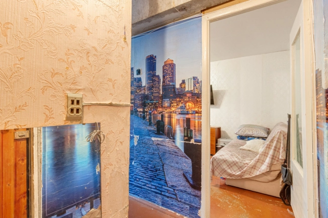 Купить квартиру в Вологодской области. Вариант № 7583070, 19, площадь -  квм, цена 1900000 рублей