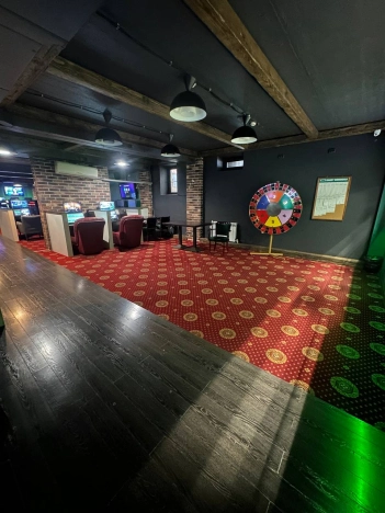 Снять коммерческую недвижимость в Ростове-на-Дону. Вариант № 10319511, 2, площадь -  квм, цена 417000 рублей