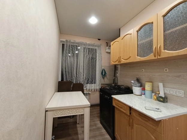 Купить двухкомнатную квартиру в Рязанской области. Вариант № 10217940, 27, площадь -  квм, цена 1800000 рублей