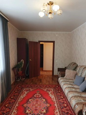 Купить трехкомнатную квартиру на улице Ильи Мухачева в Бийске. Вариант № 19752, 1, площадь -  квм, цена 5280000 рублей