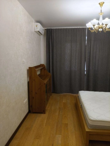 Купить четырехкомнатную квартиру в Новосибирской области. Вариант № 9145943, 8, площадь -  квм, цена 15690000 рублей