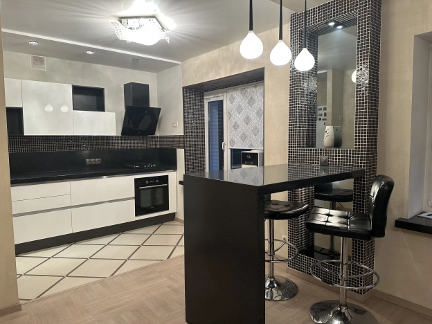 Купить трехкомнатную квартиру в Микрорайоне Арбеково, Октябрьский район в Пензе. Вариант № 1740763, 7, площадь -  квм, цена 10500000 рублей