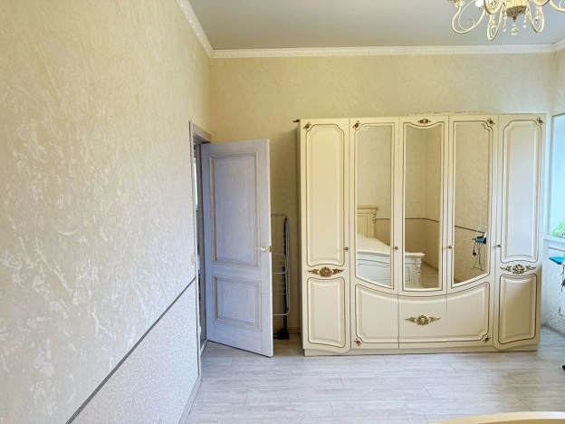 Купить дом в Санкт-Петербурге. Вариант № 9284478, 8, площадь -  квм, цена 14500000 рублей