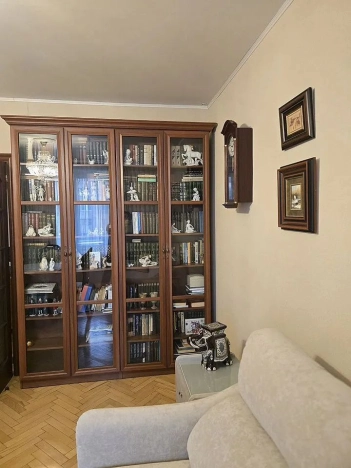 Купить квартиру в Москве. Вариант № 9696009, 7, площадь -  квм, цена 27000000 рублей