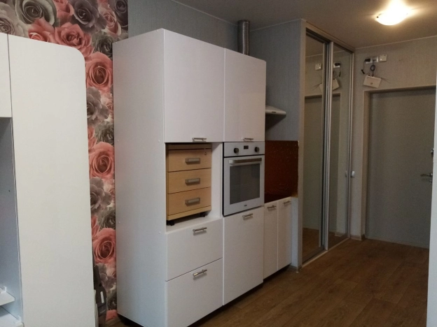 Купить квартиру в Москве. Вариант № 2414424, 1, площадь -  квм, цена 9300000.0000 рублей