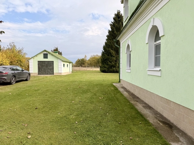 Купить дом в Смоленской области. Вариант № 8437, 4, площадь -  квм, цена 17999000 рублей