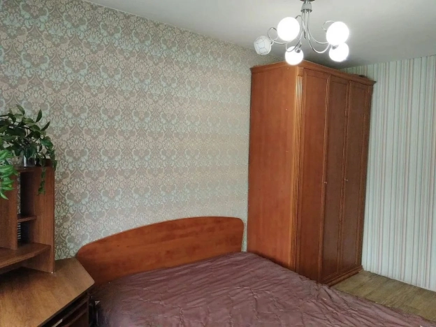 Купить трехкомнатную квартиру в Иркутске. Вариант № 5440044, 12, площадь -  квм, цена 7500000 рублей