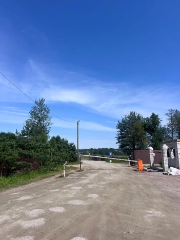 Купить земельный участок у метро Рыбацкое в Ленинградской области. Вариант № 2030388, 2, площадь -  квм, цена 3390000 рублей