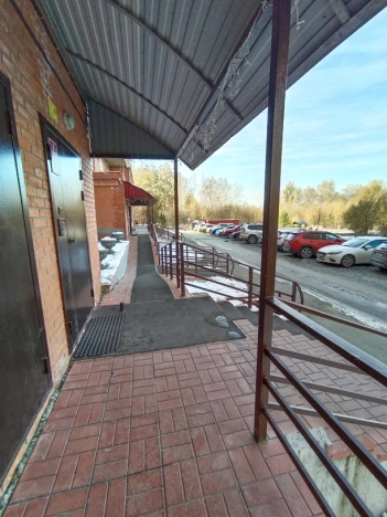 Купить двухкомнатную квартиру у метро Октябрьская в Новосибирске. Вариант № 7992622, 15, площадь -  квм, цена 5300000 рублей