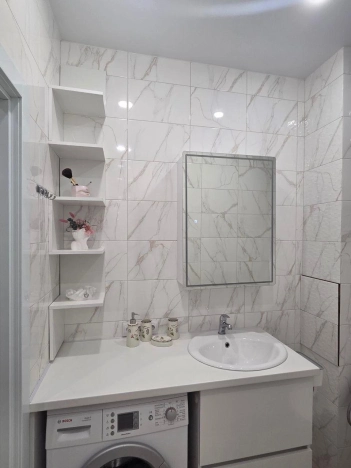 Купить квартиру на улице Дальневосточная в Иркутске. Вариант № 6949657, 16, площадь - квм, цена 9750000 рублей