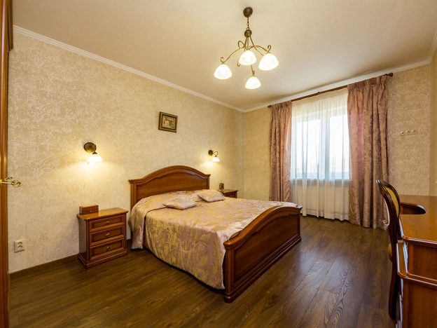 . Вариант № 26818, 8, площадь - 68 квм, цена 9500000 рублей