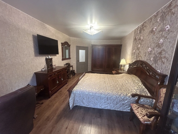 Купить двухкомнатную квартиру в районе Красногвардейский в Санкт-Петербурге. Вариант № 3942119, 4, площадь -  квм, цена 21950000 рублей