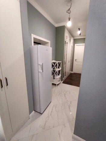 Купить квартиру в Москве. Вариант № 9832470, 13, площадь -  квм, цена 33000000 рублей