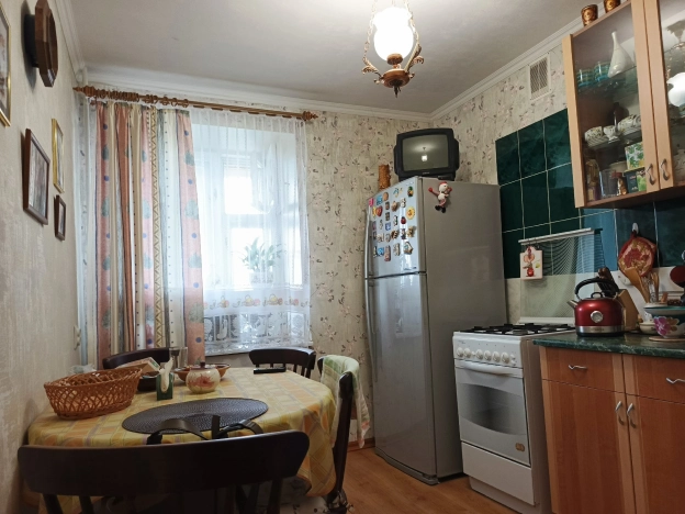 Купить квартиру в Вологодской области. Вариант № 2828368, 0, площадь -  квм, цена 4500000 рублей