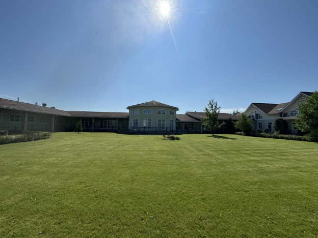 Купить дом в Омске. Вариант № 9547, 0, площадь -  квм, цена 82000000 рублей