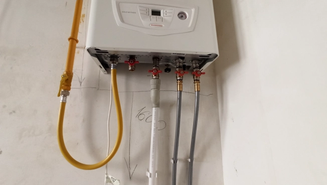 Купить двухкомнатную квартиру в Новороссийске. Вариант № 8172655, 4, площадь -  квм, цена 6400000 рублей