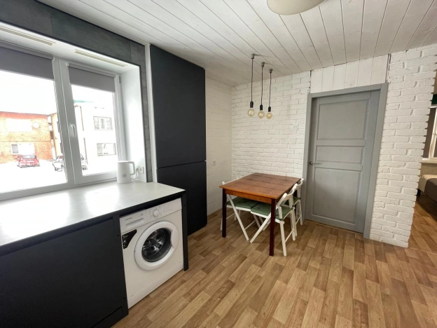 Купить квартиру на улице Ленина в Тюменской области. Вариант № 8493566, 2, площадь -  квм, цена 3580000 рублей