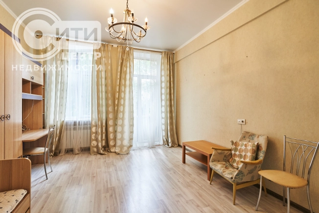 Купить двухкомнатную квартиру в районе Ленинский в Воронеже. Вариант № 56797, 18, площадь -  квм, цена 7999000 рублей