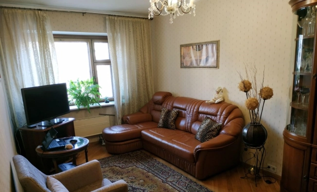 Купить квартиру в Москве. Вариант № 9376536, 8, площадь -  квм, цена 24700000 рублей