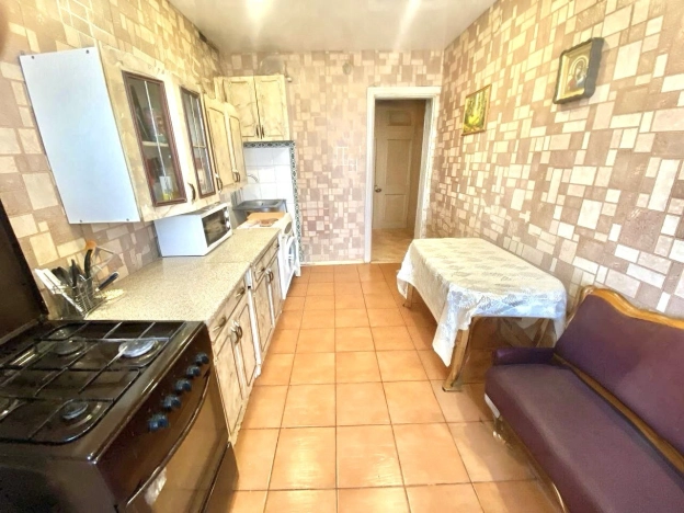 Купить трехкомнатную квартиру на улице Губкина в Белгороде. Вариант № 362405, 1, площадь -  квм, цена 4800000 рублей