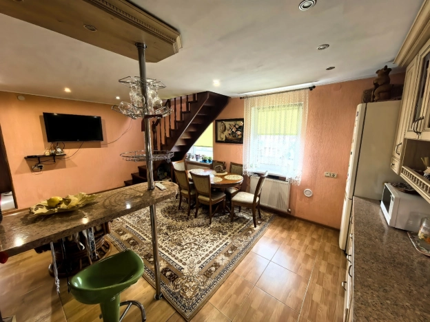 . Вариант № 32375, 5, площадь - 150 квм, цена 11350000 рублей