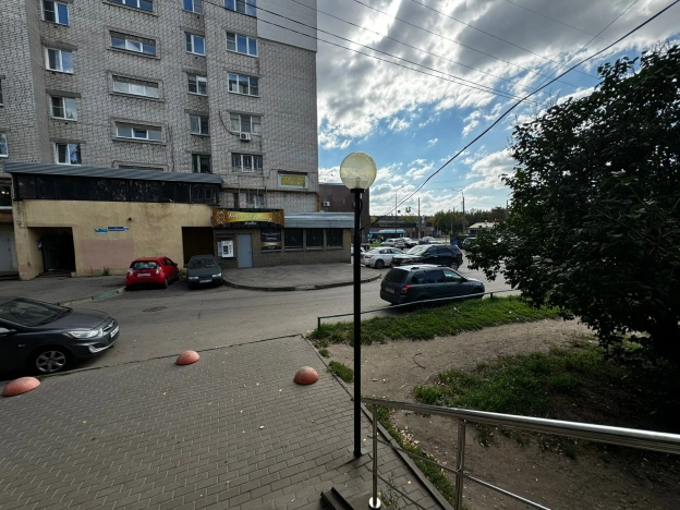 Купить торговые помещения в Нижнем Новгороде. Вариант № 3777450, 4, площадь -  квм, цена 9800000 рублей