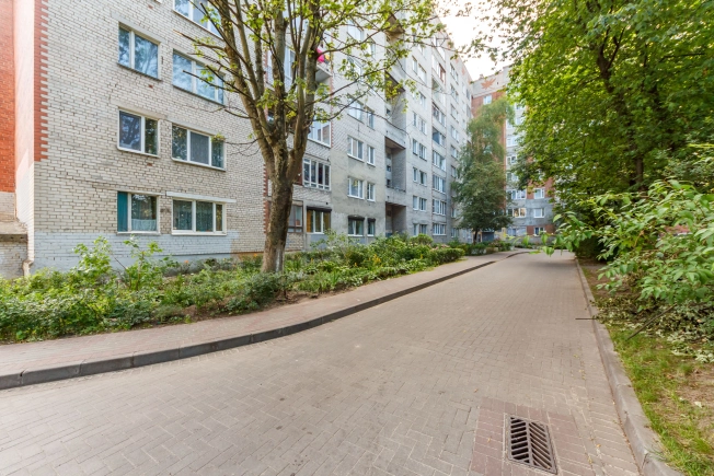 Купить трехкомнатную квартиру на улице Олега Кошевого в Калининграде. Вариант № 59204, 33, площадь -  квм, цена 6700000 рублей