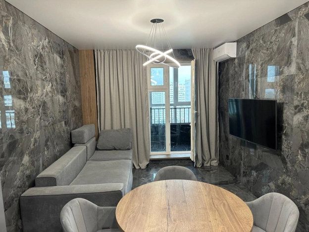 Купить квартиру на улице Забалуева в Новосибирске. Вариант № 11838, 2, площадь -  квм, цена 8500000 рублей