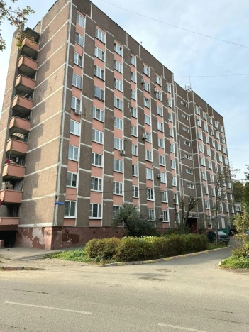 Купить однокомнатную квартиру на улице Железнодорожная в Владимирской области. Вариант № 9911189, 7, площадь -  квм, цена 3340000 рублей