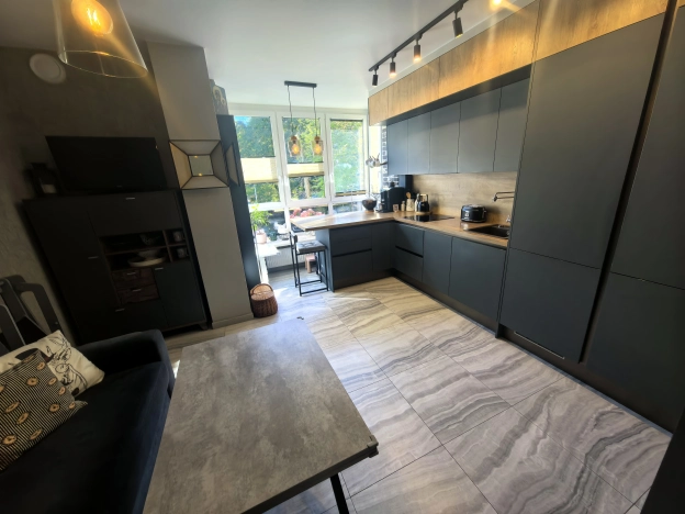 Купить однокомнатную квартиру на улице Олега Кошевого в Калининграде. Вариант № 5921774, 13, площадь -  квм, цена 15900000 рублей