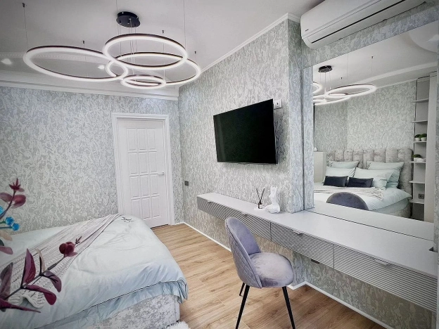 Купить двухкомнатную квартиру в Ростовской области. Вариант № 10017446, 9, площадь -  квм, цена 7950000 рублей