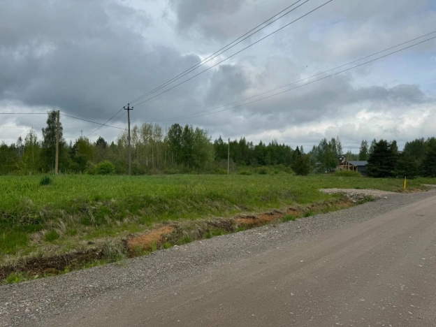 Купить земельный участок в Санкт-Петербурге. Вариант № 2004341, 0, площадь -  квм, цена 1140000 рублей