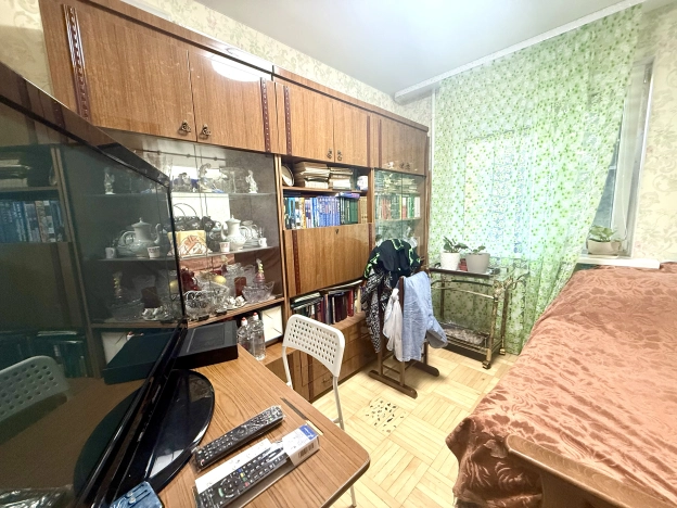 Купить трехкомнатную квартиру в Краснодаре. Вариант № 1375949, 7, площадь - квм, цена 6850000.0000 рублей