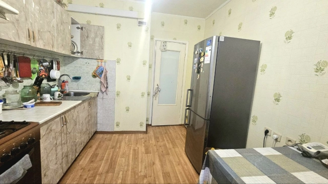 Купить двухкомнатную квартиру в Микрорайоне 15-й, Ангарск в Ангарске. Вариант № 4859195, 7, площадь -  квм, цена 4850000 рублей