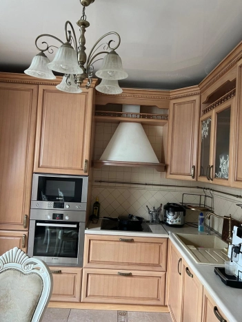 Купить трехкомнатную квартиру в районе Ленинский в Новосибирске. Вариант № 39074, 2, площадь -  квм, цена 11800000 рублей