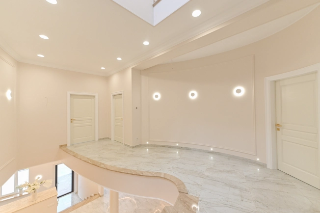 Купить дом на улице Гаккеля в Ростове-на-Дону. Вариант № 8179432, 5, площадь -  квм, цена 89000000 рублей