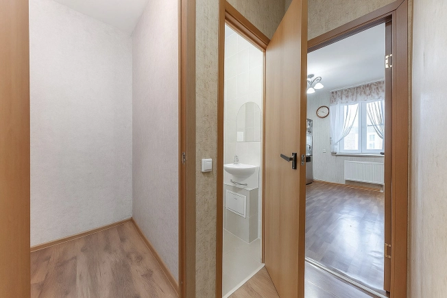 Купить квартиру в Москве. Вариант № 9964228, 12, площадь -  квм, цена 33400000 рублей