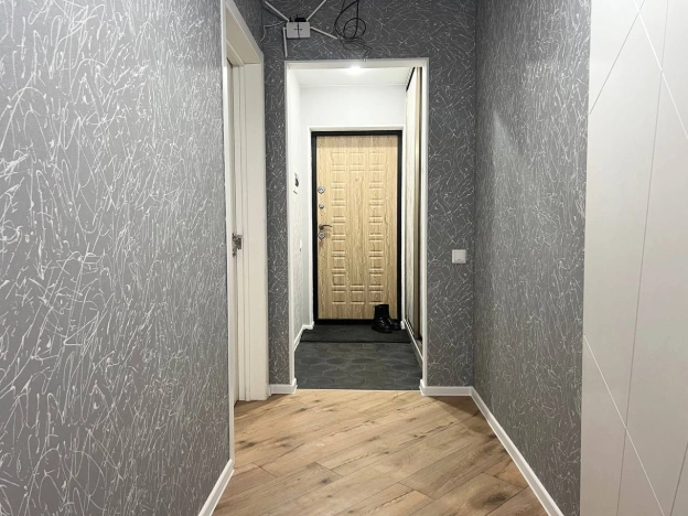 . Вариант № 24869, 31, площадь - 80 квм, цена 9990000 рублей