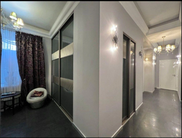 Купить квартиру в Москве. Вариант № 10243411, 11, площадь - квм, цена 60000000 рублей