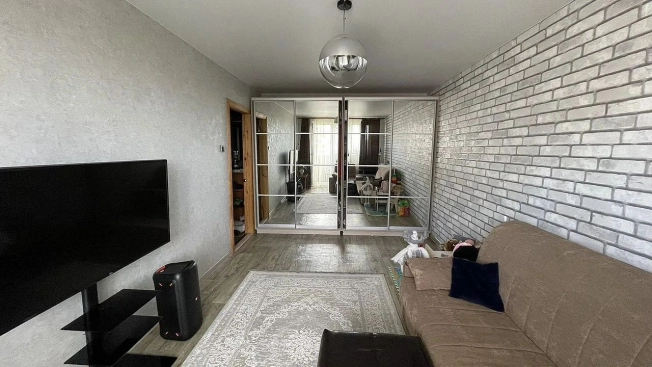 Купить квартиру на улице Юбилейная в Владимире. Вариант № 2588747, 16, площадь -  квм, цена 5450000 рублей