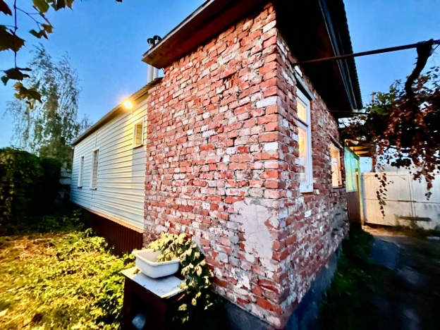 Купить дом в Микрорайоне Пролески, Старый Оскол в Старом Осколе. Вариант № 6717255, 4, площадь -  квм, цена 950000 рублей