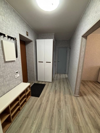 Купить двухкомнатную квартиру на улице Железнодорожная в Белгородской области. Вариант № 59801, 6, площадь - квм, цена 3650000 рублей