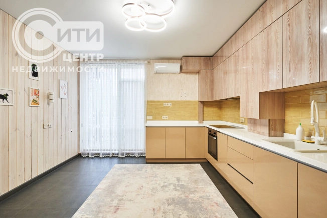 Купить двухкомнатную квартиру в Воронеже. Вариант № 868988, 25, площадь -  квм, цена 13990000 рублей