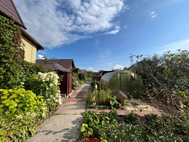 Купить дом на улице Мира в Тюменской области. Вариант № 16387, 3, площадь -  квм, цена 10500000 рублей