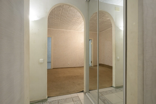 . Вариант № 2345586, 12, площадь - 67.7 квм, цена 9000000 рублей