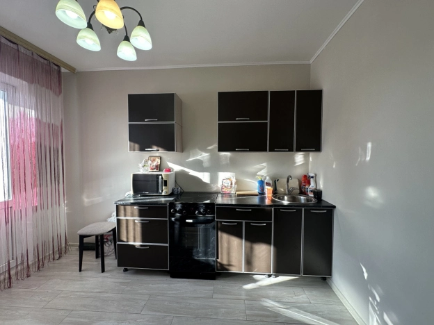 Купить двухкомнатную квартиру в Микрорайоне 15-й, Ангарск в Ангарске. Вариант № 33474, 2, площадь -  квм, цена 5500000 рублей