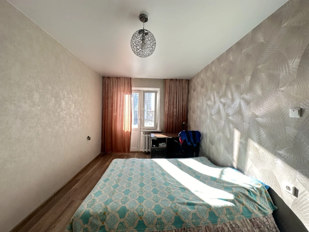 Купить двухкомнатную квартиру в Микрорайоне 15-й, Ангарск в Ангарске. Вариант № 33474, 6, площадь -  квм, цена 5500000 рублей