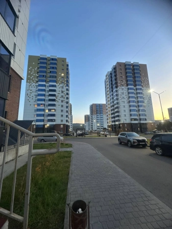 Купить трехкомнатную квартиру на улице Норильская в Улан-Удэ. Вариант № 5538183, 18, площадь -  квм, цена 10600000 рублей